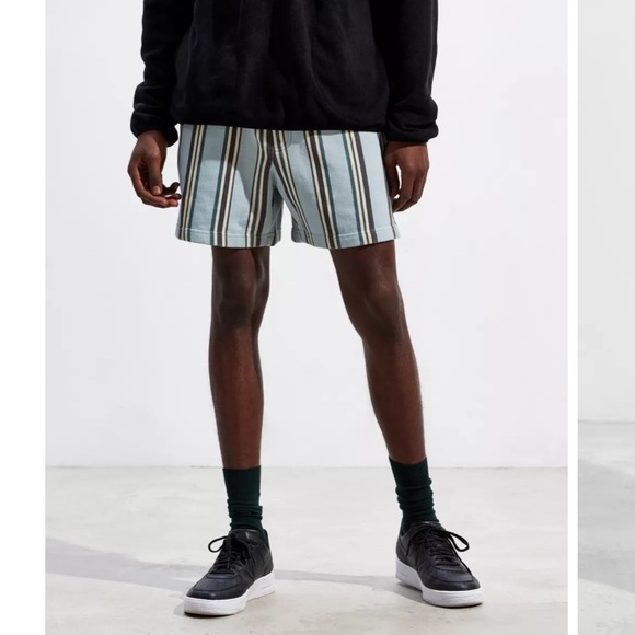 UO Free Planet Lucien Stripe Volley Shorts Size Large - Picture 2 of 11